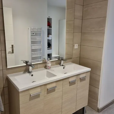 Les Maisons De La Feuillade