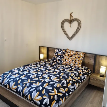 Ferienhaus Les Maisons De La Feuillade Milhac-d'Auberoche